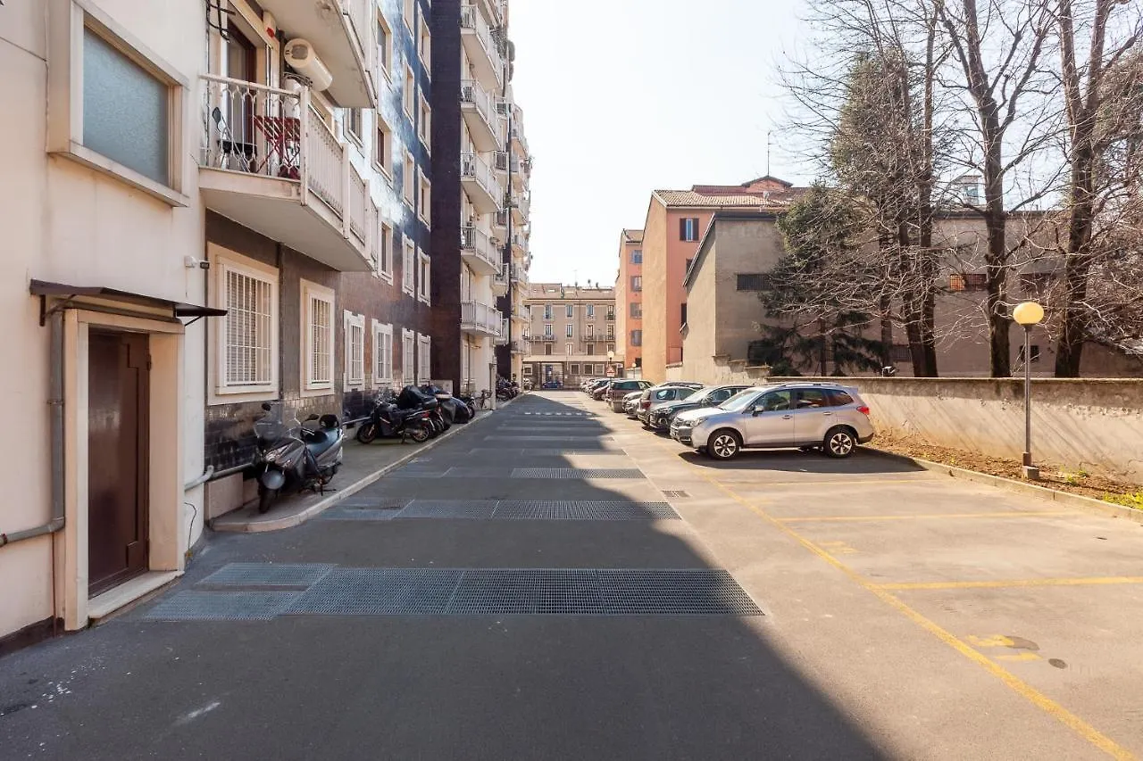 Luxury Apartment Milan City Center - Friuli 51 Master Guest