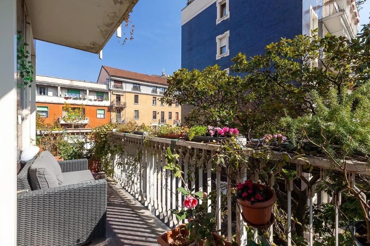 Luxury Apartment Milan City Center - Friuli 51 Master Guest 0*,  Italie